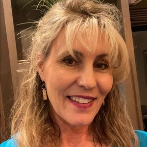 Meet your Posher, Sharaud